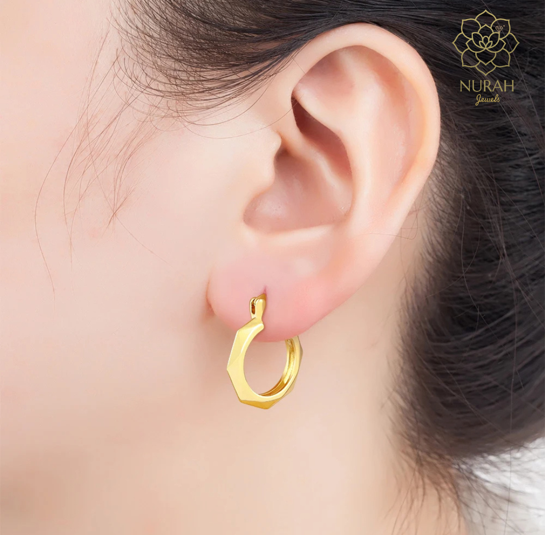 Twisted Round Earrings